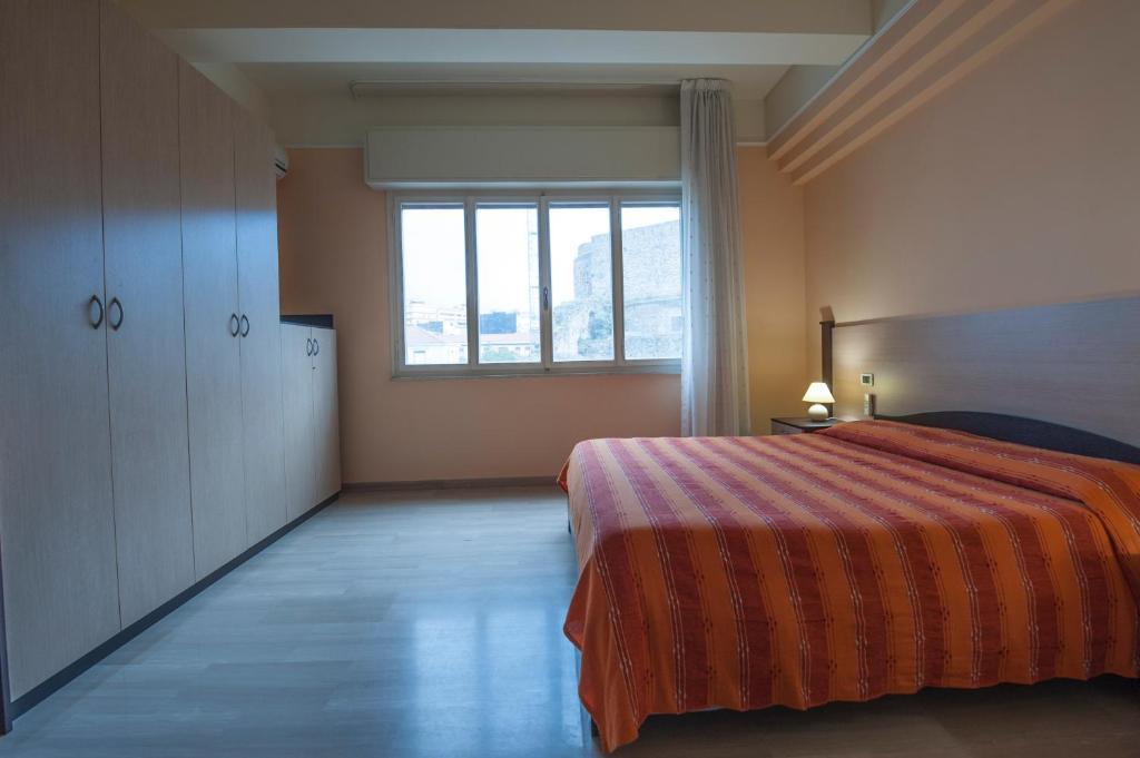 Bed and Breakfast Aragonese à Reggio de Calabre Extérieur photo